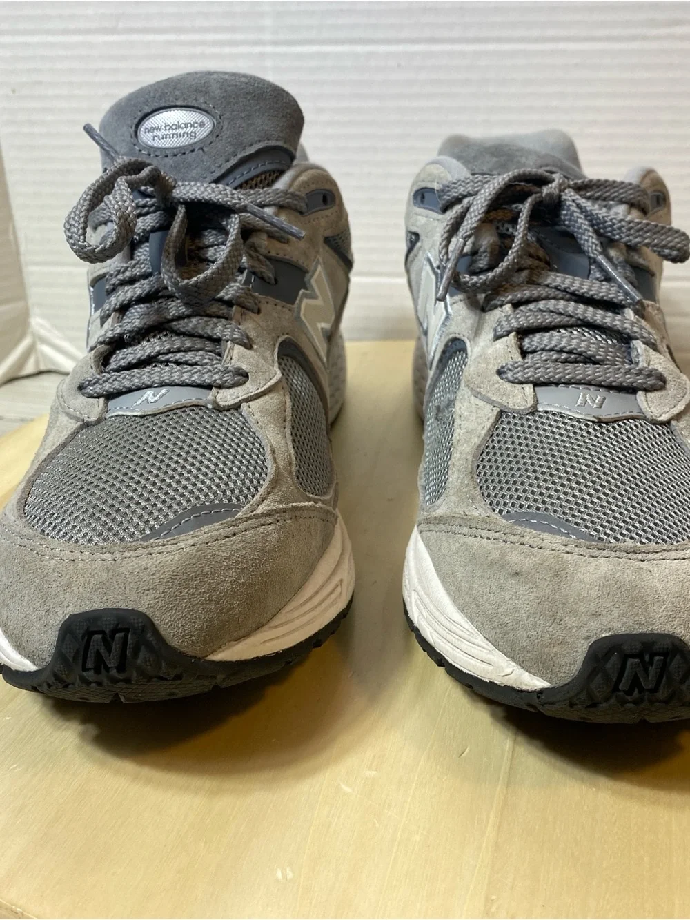 New Balance 2002R Grey Running Shoes M2002RST Men's Size 10.5  READ…